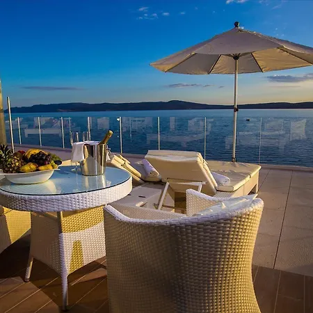 Luxury Amabilis Hotel