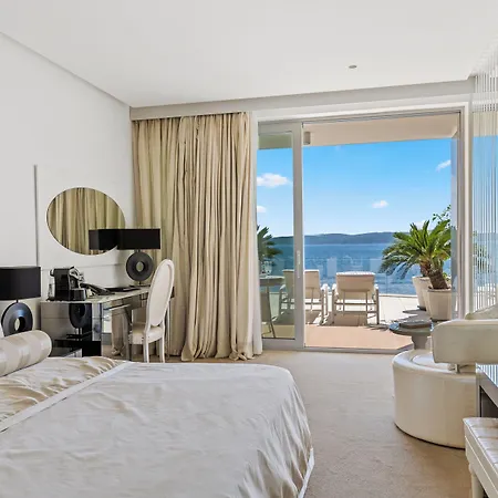 Luxury Amabilis Hotel