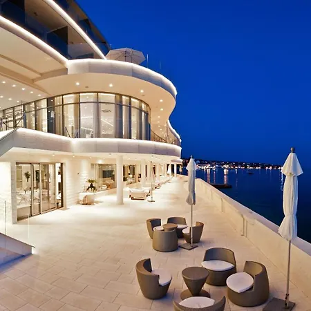 Hotel Luxury Amabilis 5*