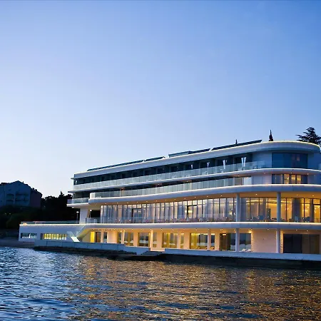 Luxury Amabilis Hotel