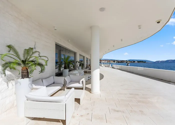 Luxury Amabilis Otel Selce